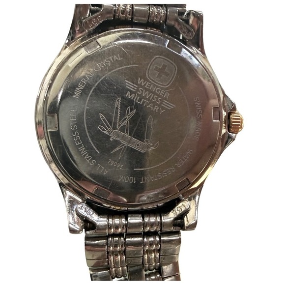 Wenger Swiss Military Quartz Watch 26.6mm Two-Tone Stainless Steel - Picture 3 of 8